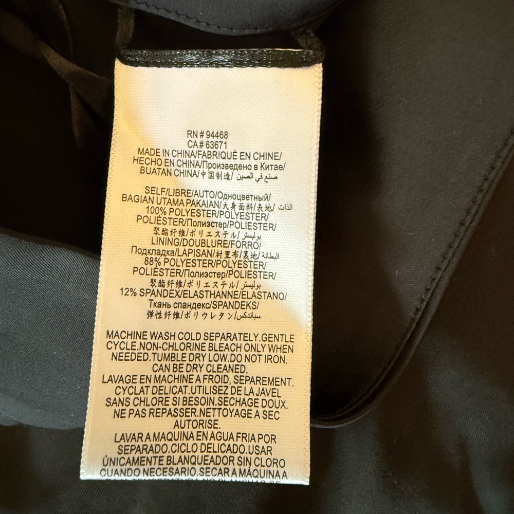 NWT BCBG MAXAZRIA Wide Leg Silky Black Pants - Size 2 - Picture 11 of 12